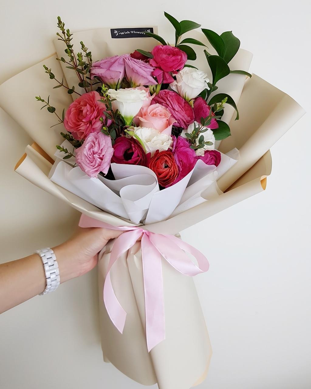 Shop hoa tươi Tuyên Quang - Tình yêu và sự trân quý của hoa