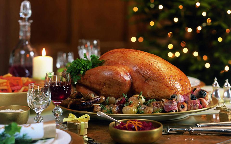 Buổi tối lãng mạn làm quà tặng Giáng sinh bất ngờ